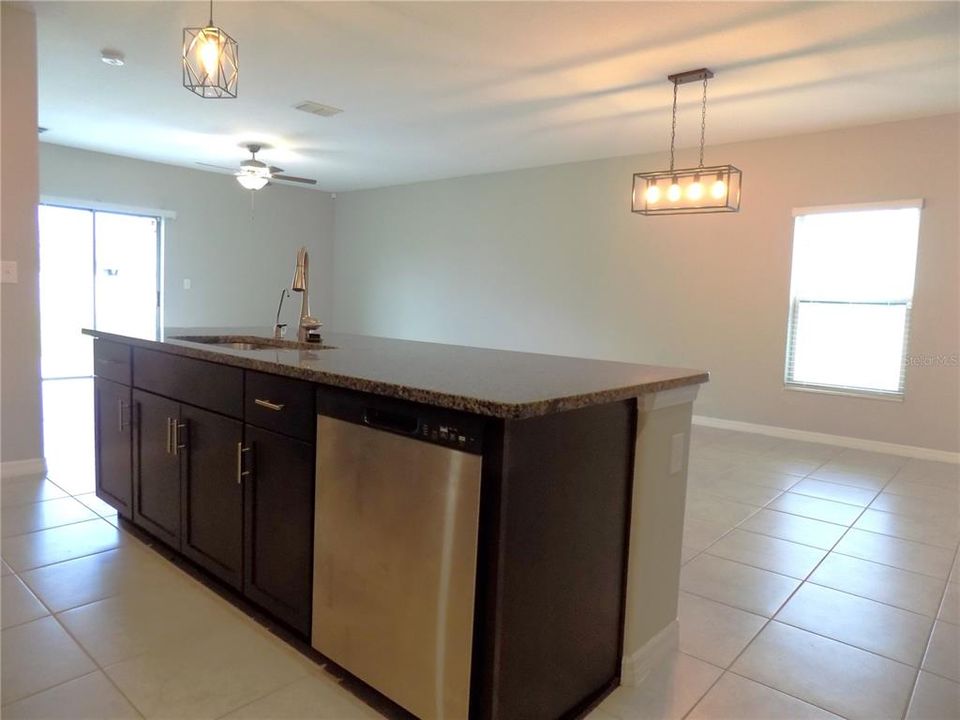 Active With Contract: $429,000 (6 beds, 3 baths, 2614 Square Feet)