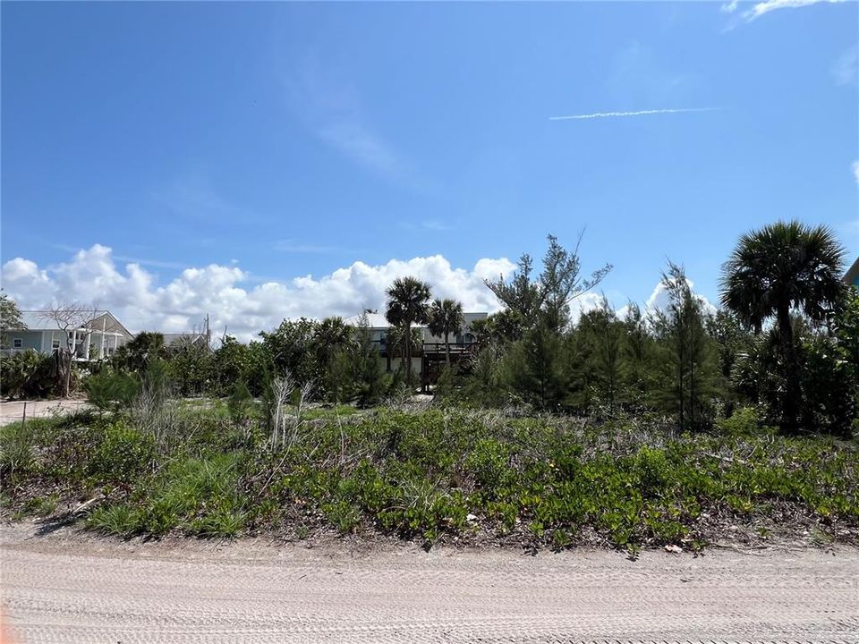 For Sale: $275,000 (0.28 acres)