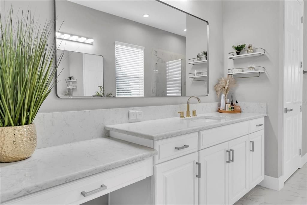 Active With Contract: $1,200,000 (6 beds, 3 baths, 4181 Square Feet)