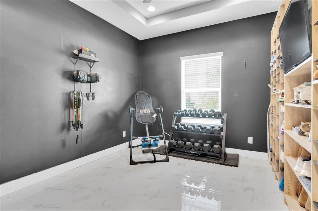 Active With Contract: $1,200,000 (6 beds, 3 baths, 4181 Square Feet)