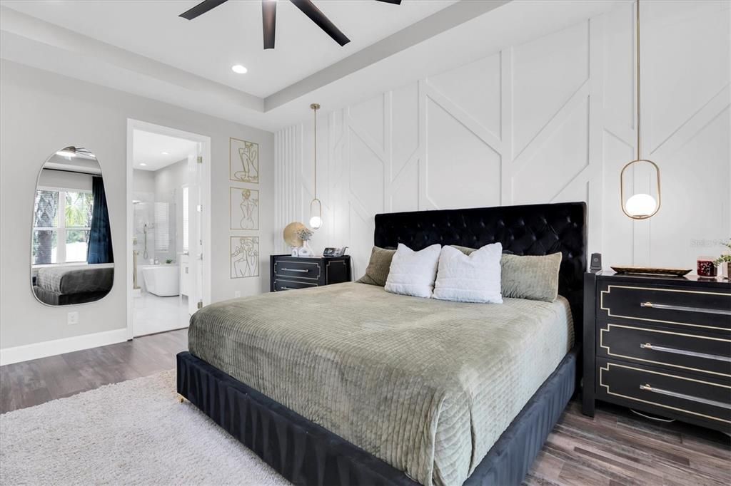 Active With Contract: $1,200,000 (6 beds, 3 baths, 4181 Square Feet)