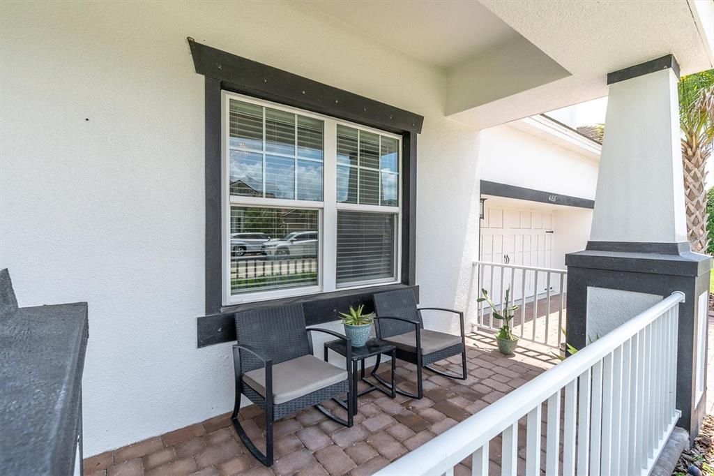 Active With Contract: $1,200,000 (6 beds, 3 baths, 4181 Square Feet)