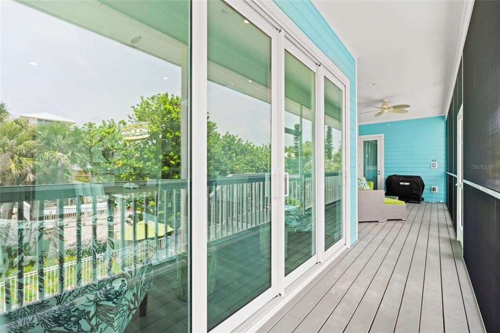 For Sale: $1,825,000 (3 beds, 3 baths, 2315 Square Feet)