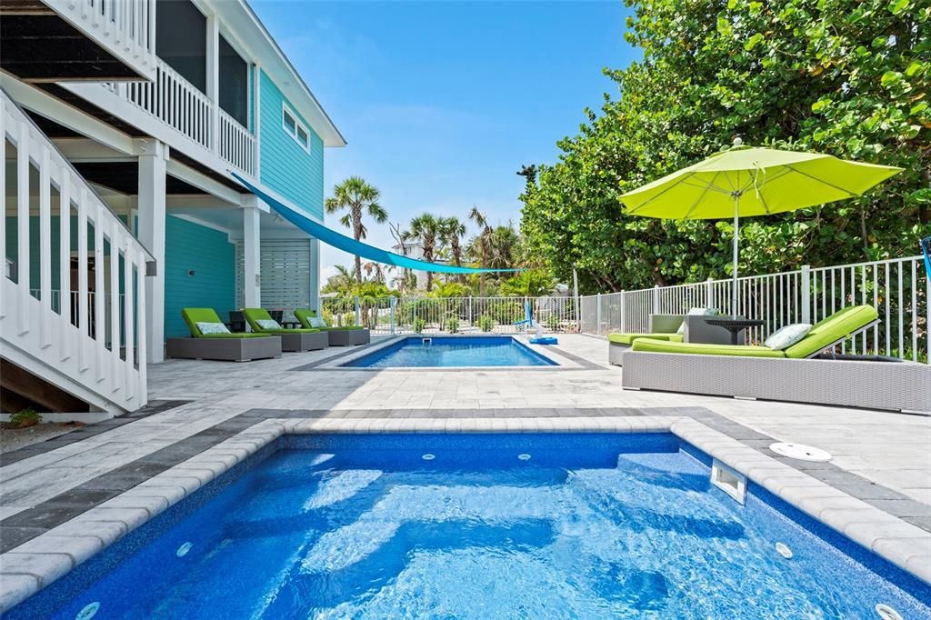 For Sale: $1,825,000 (3 beds, 3 baths, 2315 Square Feet)