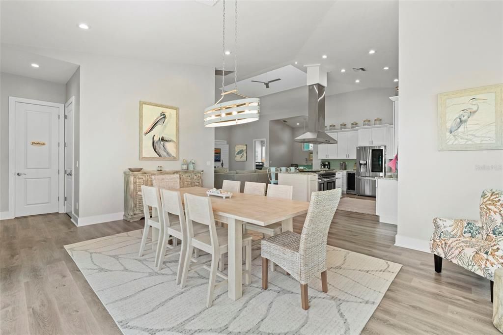 For Sale: $1,825,000 (3 beds, 3 baths, 2315 Square Feet)