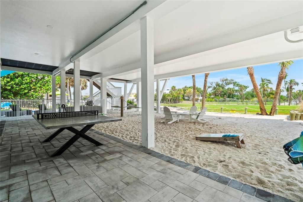 For Sale: $1,825,000 (3 beds, 3 baths, 2315 Square Feet)