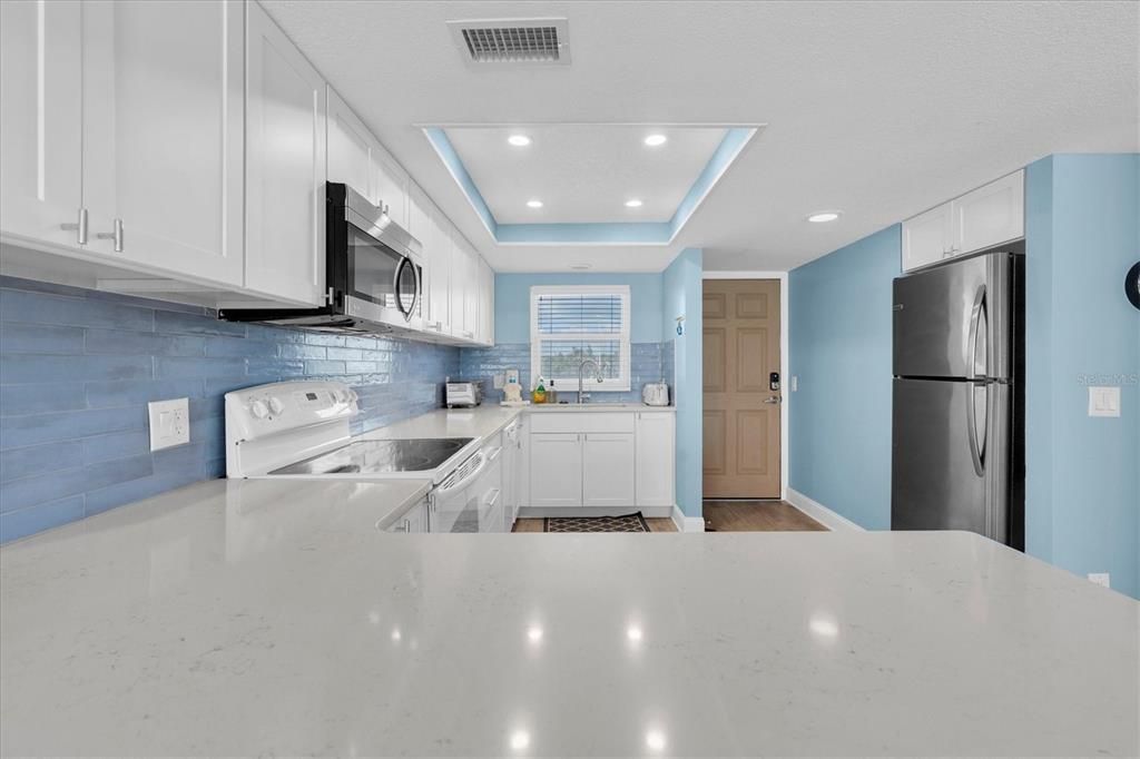 待售: $689,900 (2 贝兹, 2 浴室, 990 平方英尺)