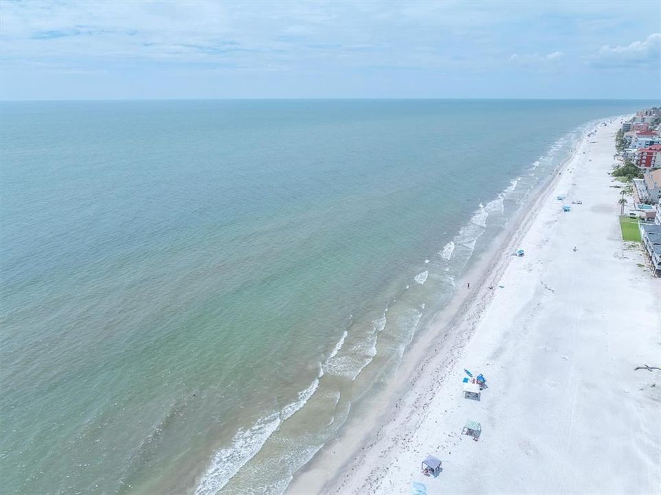 待售: $689,900 (2 贝兹, 2 浴室, 990 平方英尺)