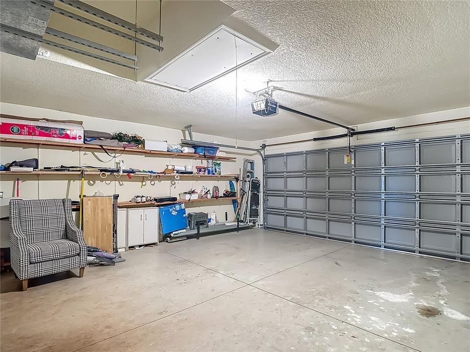 На продажу: $549,000 (2 спален, 2 ванн, 1988 Квадратных фут)