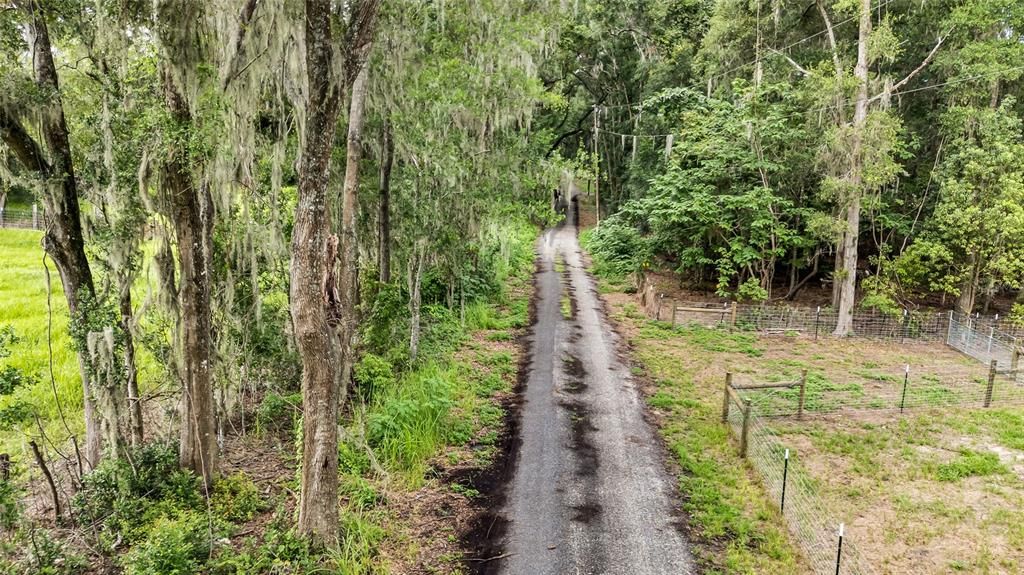 待售: $70,000 (0.90 acres)