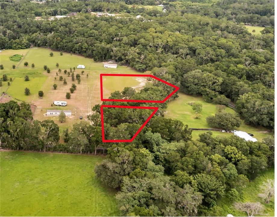 待售: $70,000 (0.90 acres)