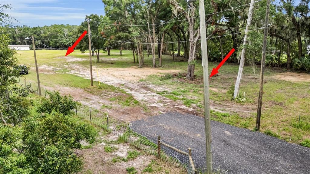 待售: $70,000 (0.90 acres)