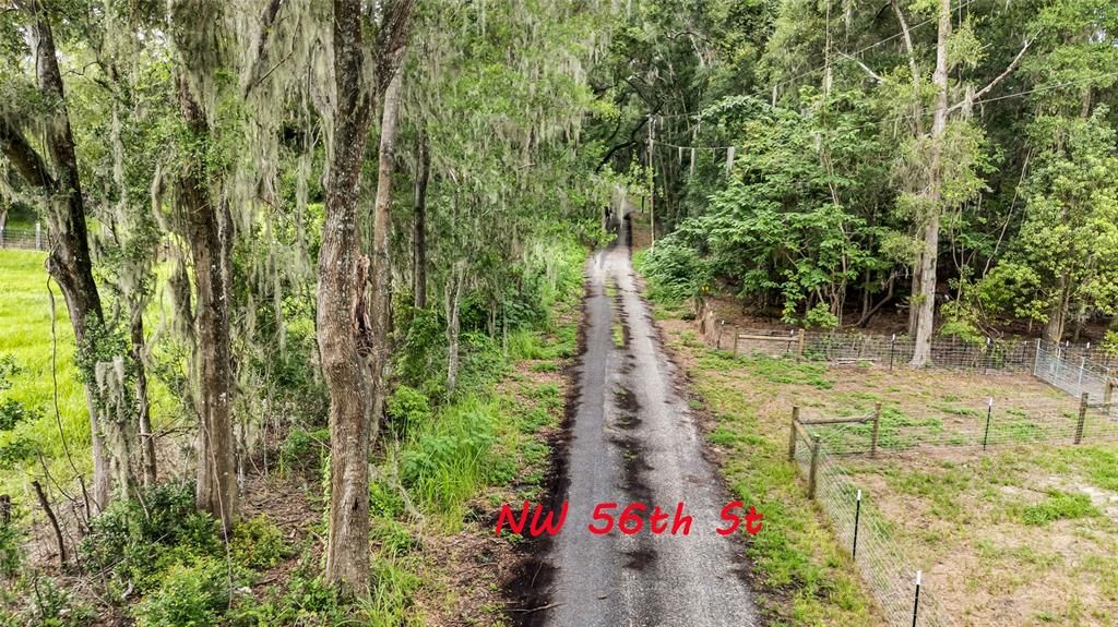 待售: $70,000 (0.90 acres)