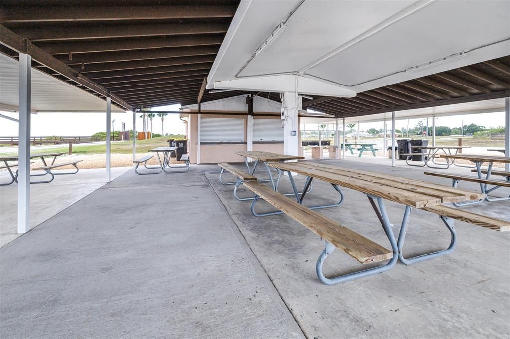 На продажу: $560,000 (3 спален, 2 ванн, 2598 Квадратных фут)