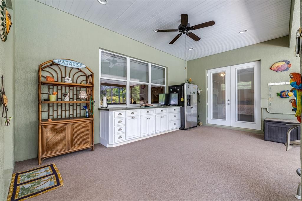 На продажу: $560,000 (3 спален, 2 ванн, 2598 Квадратных фут)