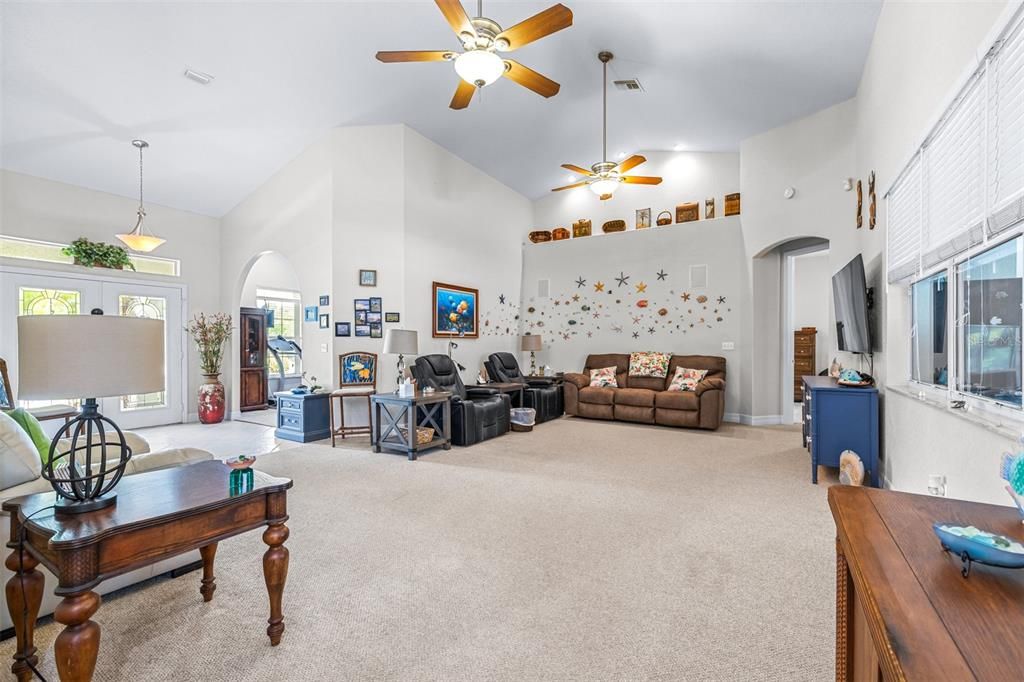 На продажу: $560,000 (3 спален, 2 ванн, 2598 Квадратных фут)