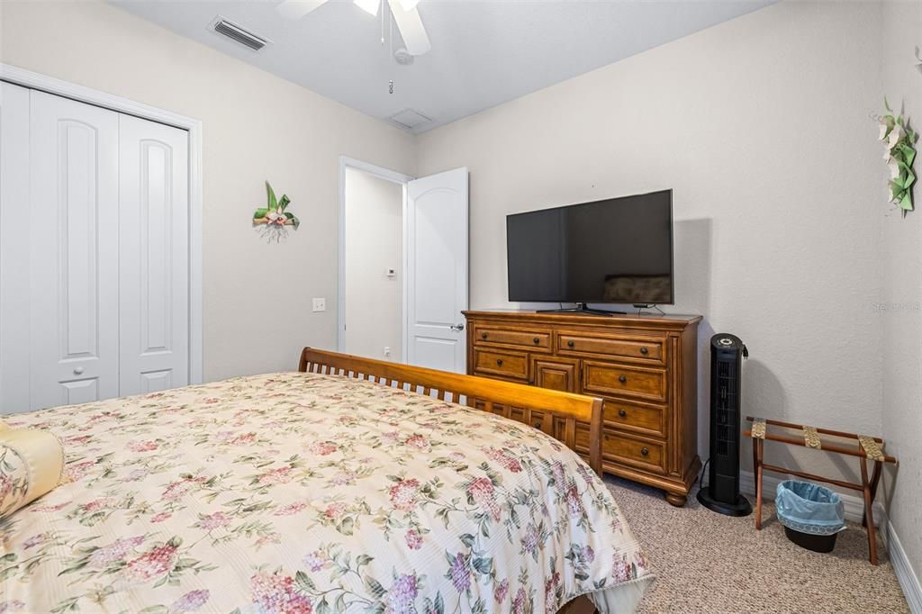 На продажу: $560,000 (3 спален, 2 ванн, 2598 Квадратных фут)