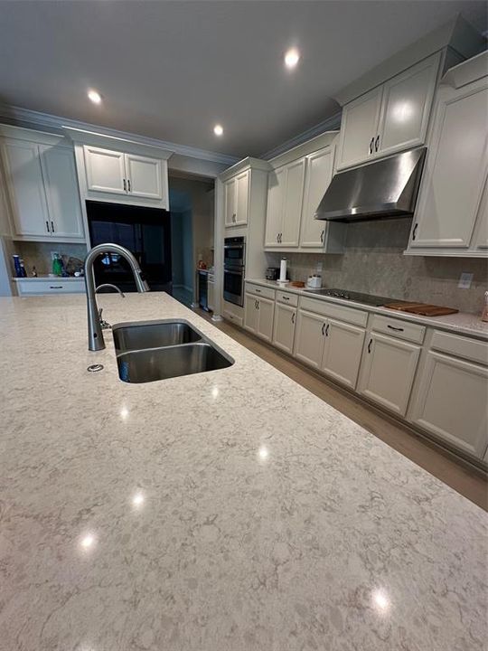 For Sale: $899,000 (5 beds, 4 baths, 3857 Square Feet)