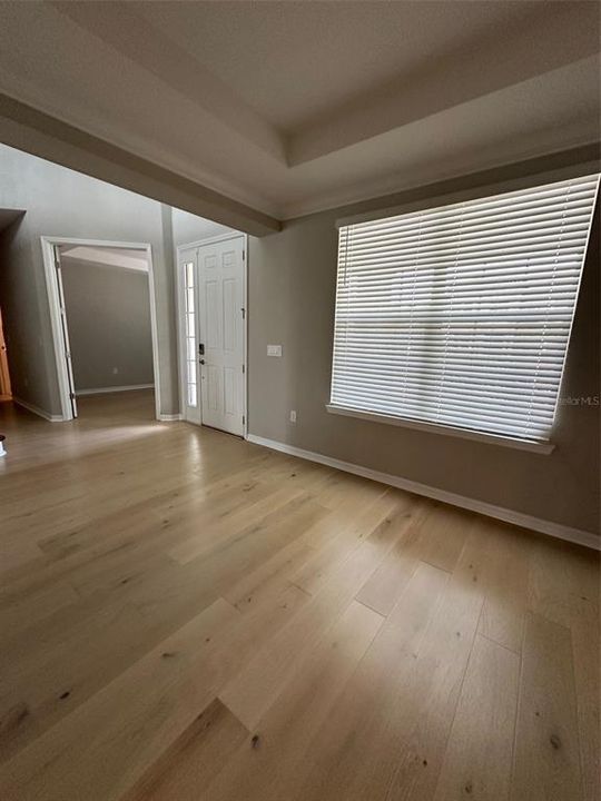 For Sale: $899,000 (5 beds, 4 baths, 3857 Square Feet)