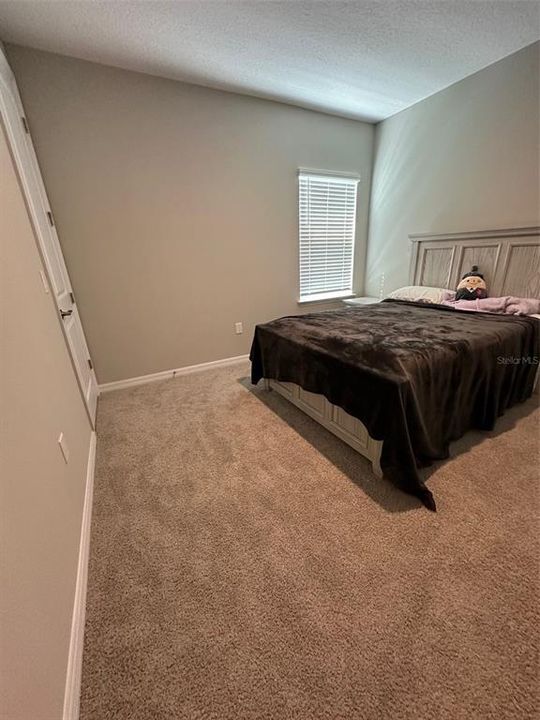 For Sale: $899,000 (5 beds, 4 baths, 3857 Square Feet)