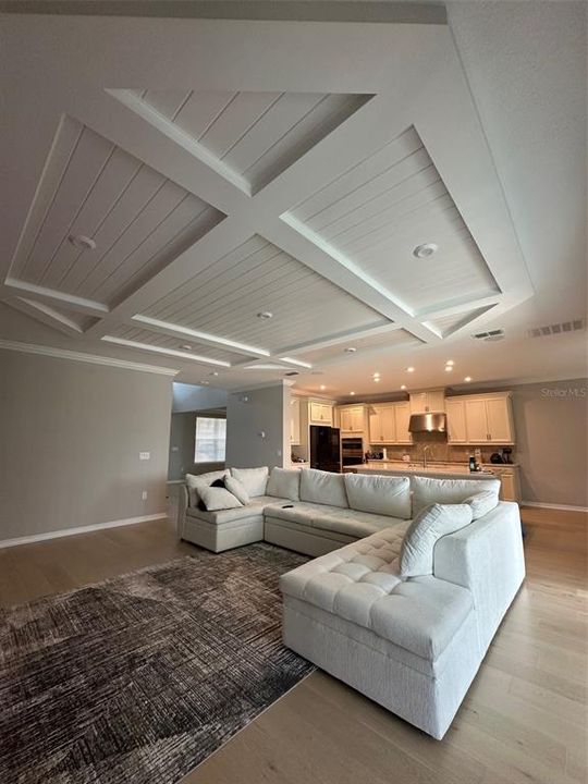 For Sale: $899,000 (5 beds, 4 baths, 3857 Square Feet)