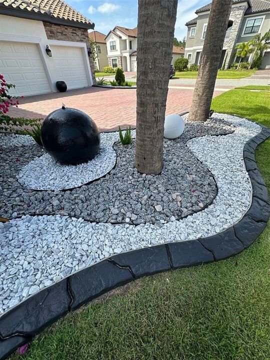 For Sale: $899,000 (5 beds, 4 baths, 3857 Square Feet)