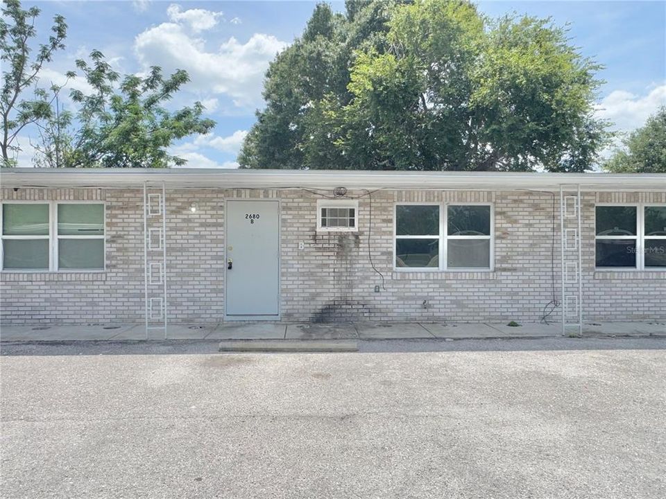 最近租的: $1,000 (1 贝兹, 1 浴室, 635 平方英尺)