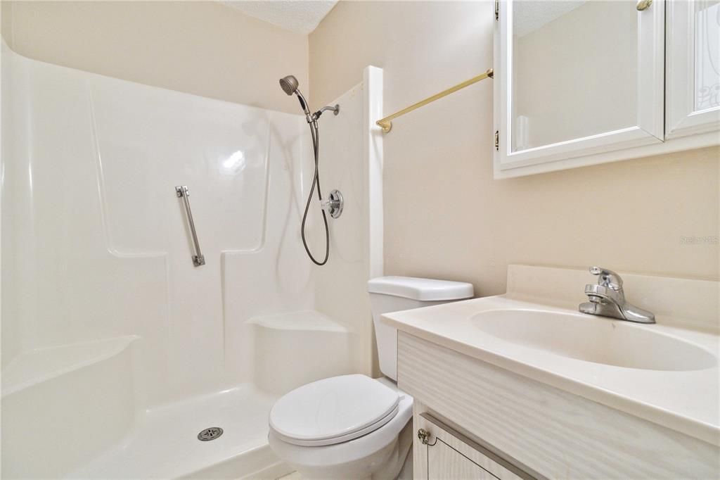 Activo con contrato: $99,000 (2 camas, 2 baños, 1245 Pies cuadrados)