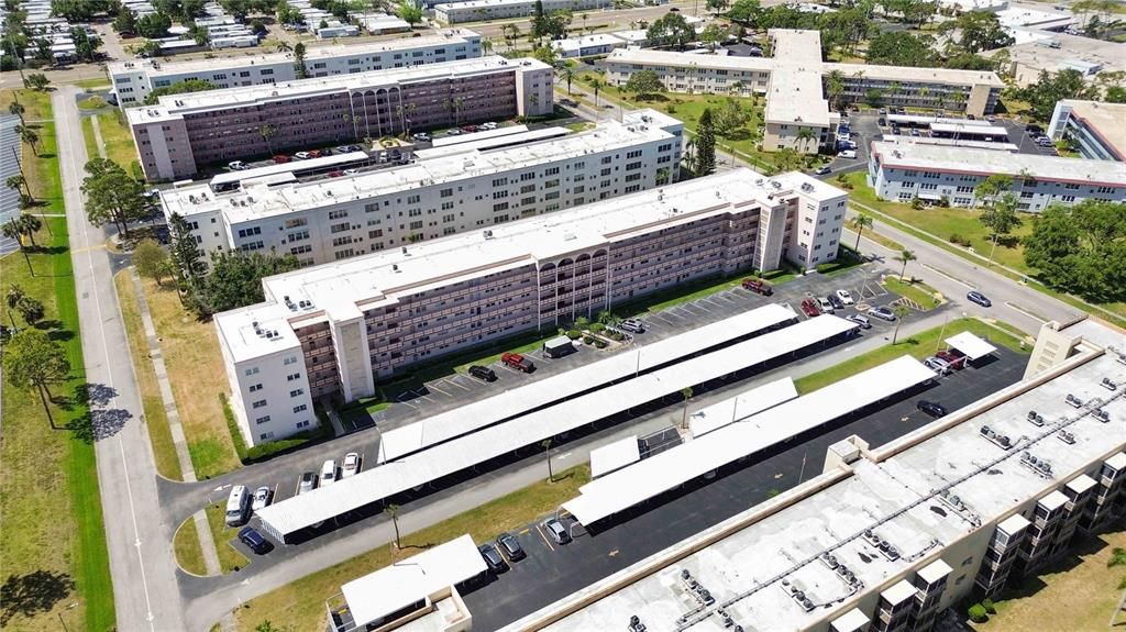 Activo con contrato: $99,000 (2 camas, 2 baños, 1245 Pies cuadrados)
