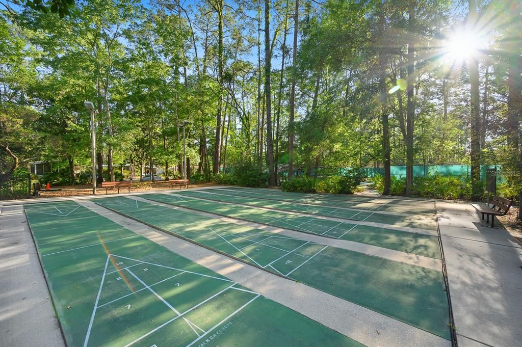 For Sale: $259,900 (2 beds, 2 baths, 1022 Square Feet)