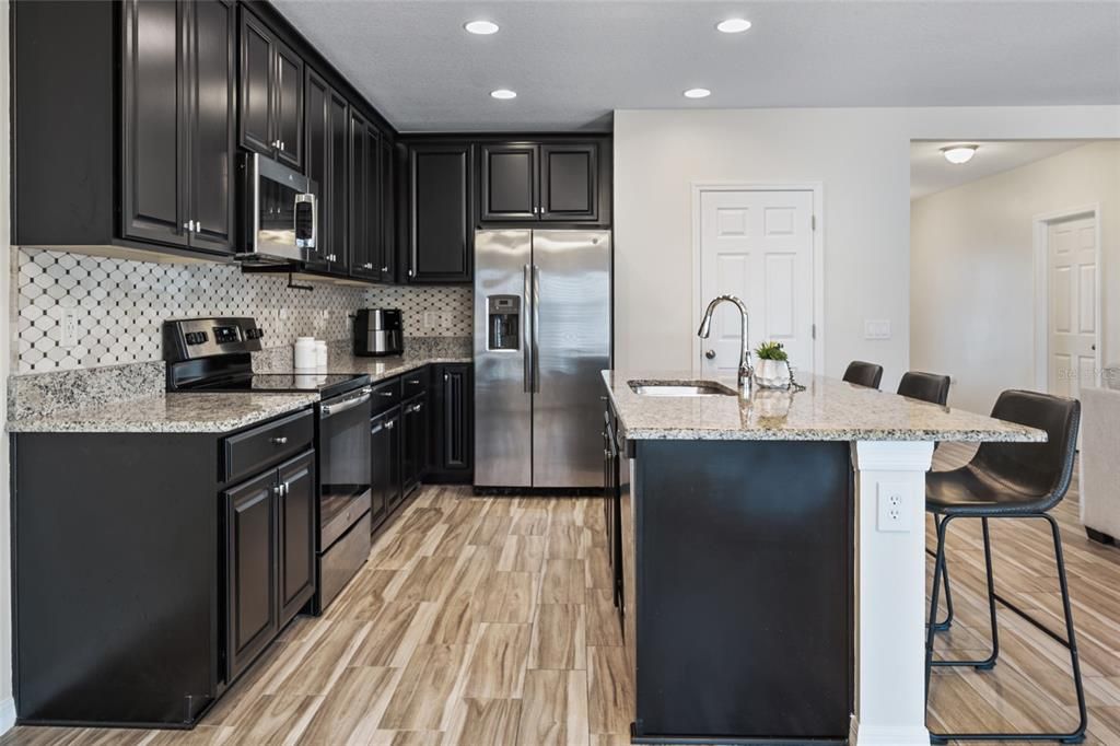 For Sale: $335,000 (3 beds, 2 baths, 1508 Square Feet)