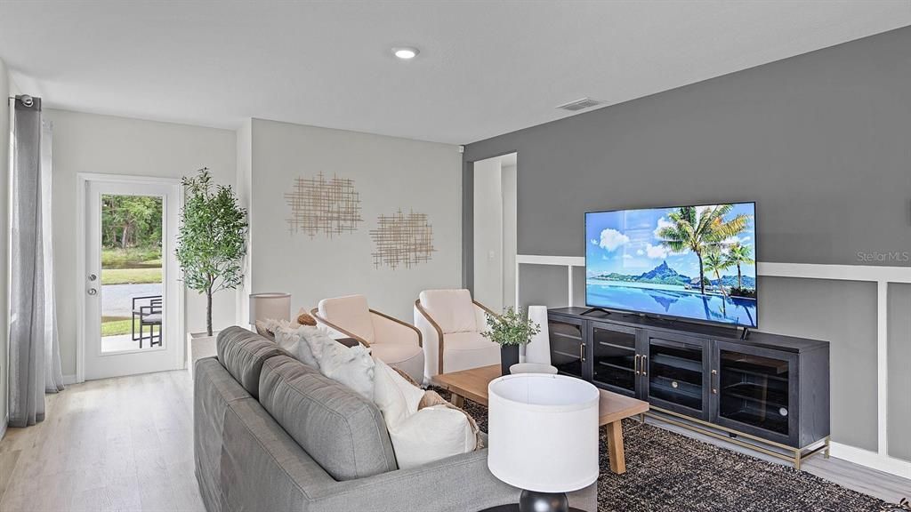 Active With Contract: $332,990 (4 beds, 2 baths, 1665 Square Feet)