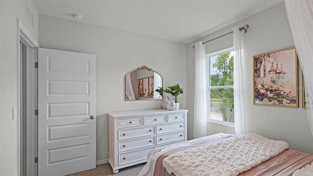 Active With Contract: $332,990 (4 beds, 2 baths, 1665 Square Feet)