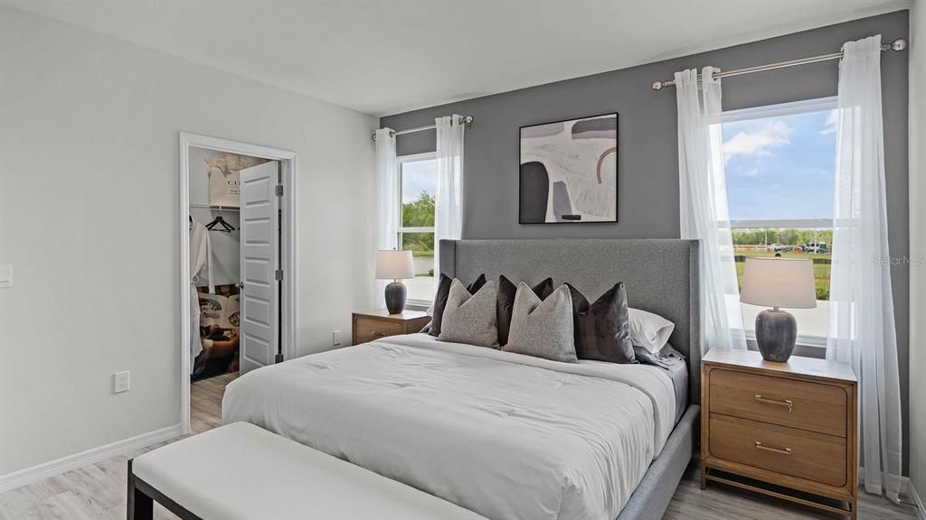 Active With Contract: $332,990 (4 beds, 2 baths, 1665 Square Feet)