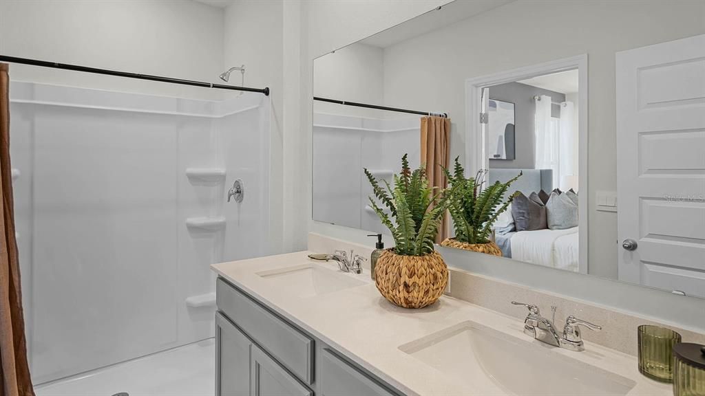 Active With Contract: $332,990 (4 beds, 2 baths, 1665 Square Feet)