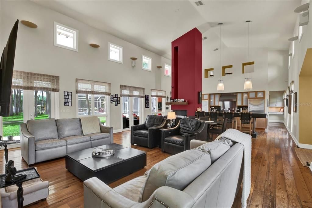 На продажу: $1,749,900 (5 спален, 4 ванн, 4510 Квадратных фут)