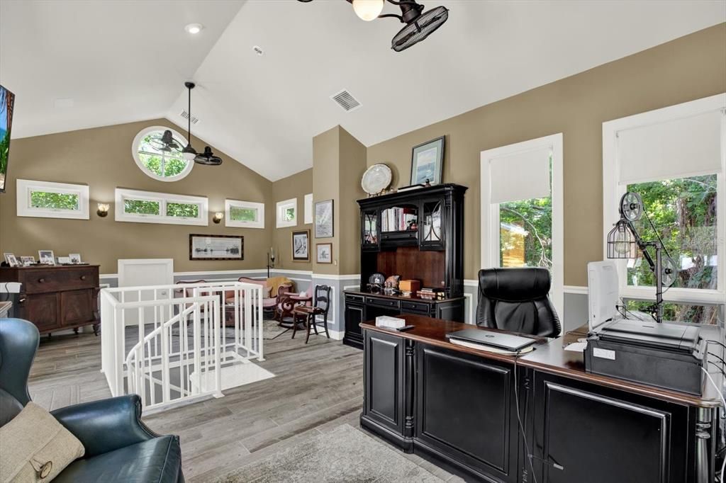 На продажу: $1,749,900 (5 спален, 4 ванн, 4510 Квадратных фут)