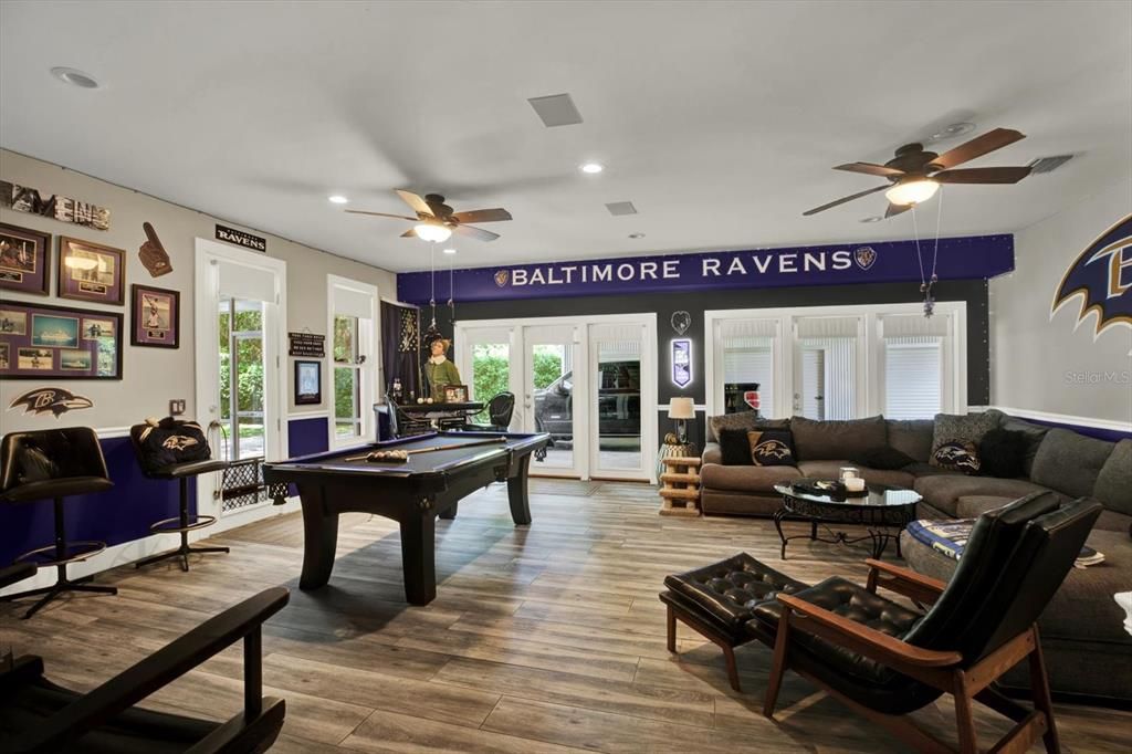 На продажу: $1,749,900 (5 спален, 4 ванн, 4510 Квадратных фут)