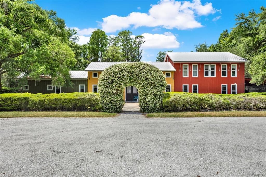 На продажу: $1,749,900 (5 спален, 4 ванн, 4510 Квадратных фут)