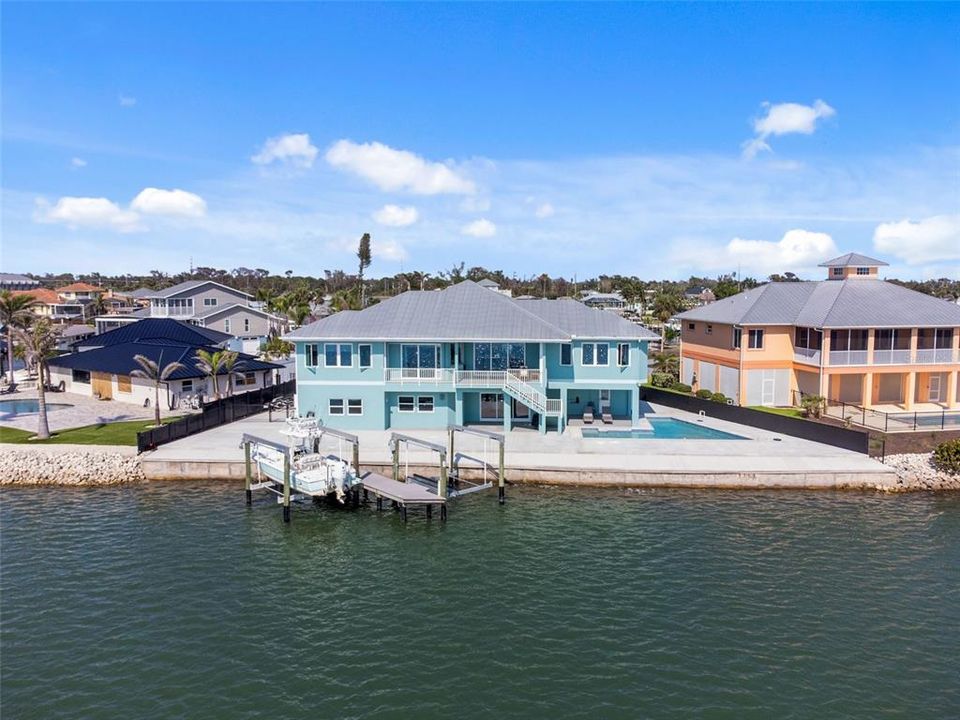 For Sale: $2,850,000 (4 beds, 3 baths, 2737 Square Feet)