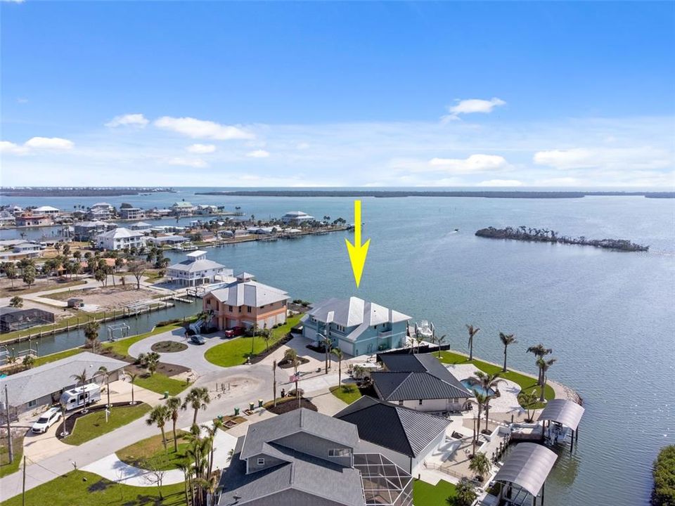 For Sale: $2,850,000 (4 beds, 3 baths, 2737 Square Feet)