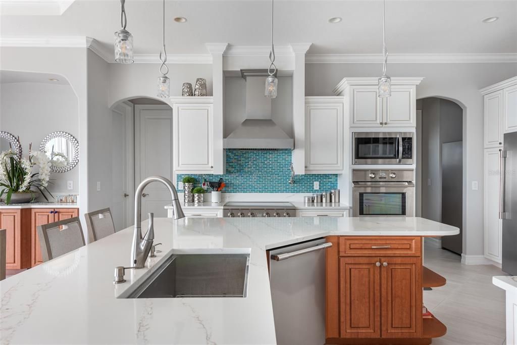 For Sale: $2,850,000 (4 beds, 3 baths, 2737 Square Feet)