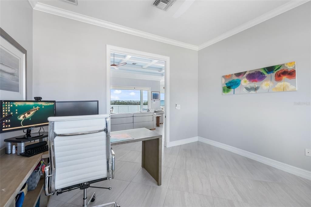 For Sale: $2,850,000 (4 beds, 3 baths, 2737 Square Feet)