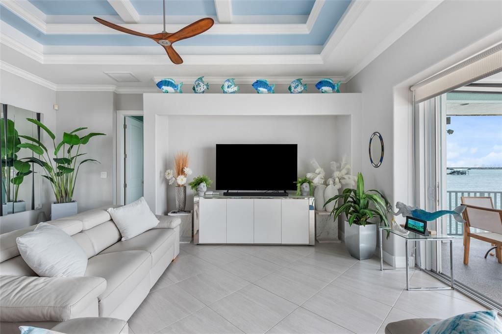 For Sale: $2,850,000 (4 beds, 3 baths, 2737 Square Feet)