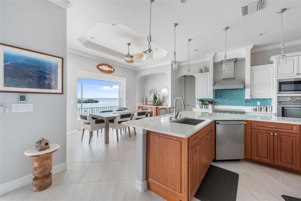 For Sale: $2,850,000 (4 beds, 3 baths, 2737 Square Feet)