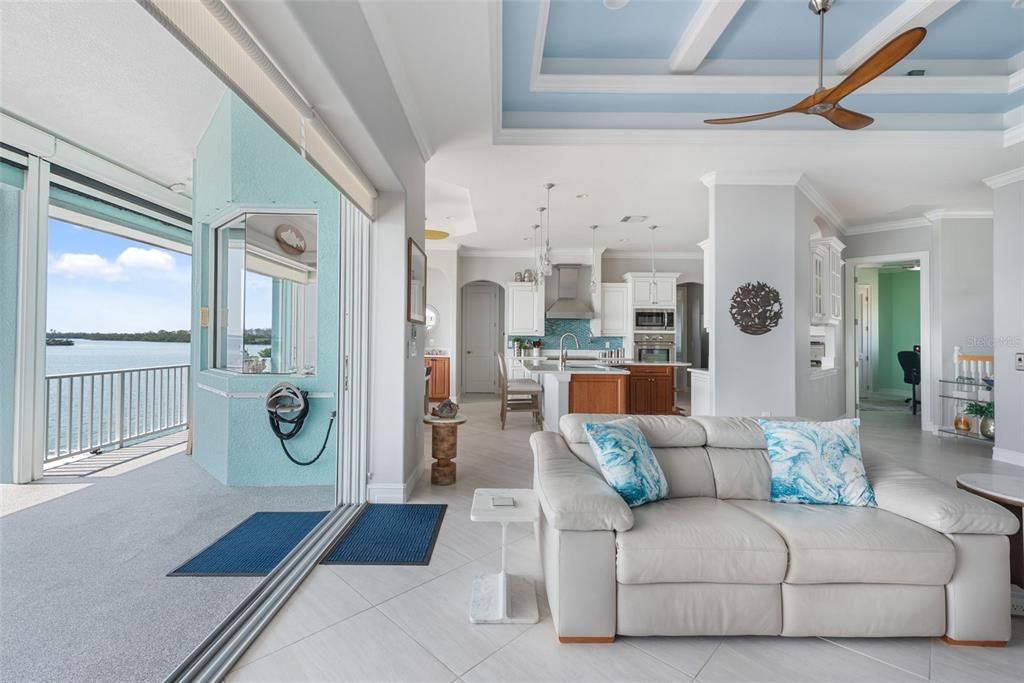 For Sale: $2,850,000 (4 beds, 3 baths, 2737 Square Feet)