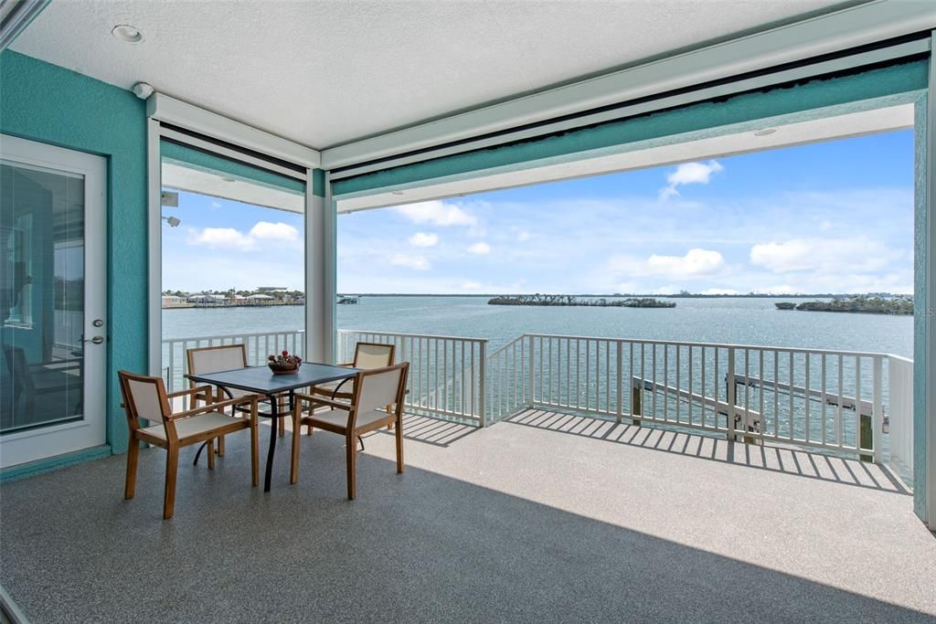 For Sale: $2,850,000 (4 beds, 3 baths, 2737 Square Feet)