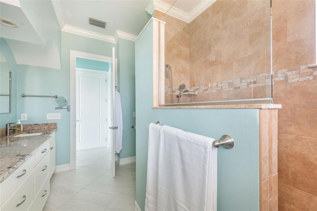 For Sale: $2,850,000 (4 beds, 3 baths, 2737 Square Feet)