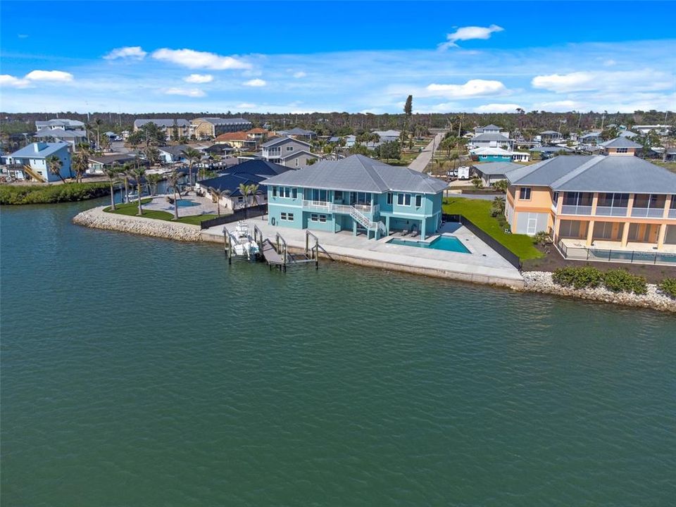 For Sale: $2,850,000 (4 beds, 3 baths, 2737 Square Feet)