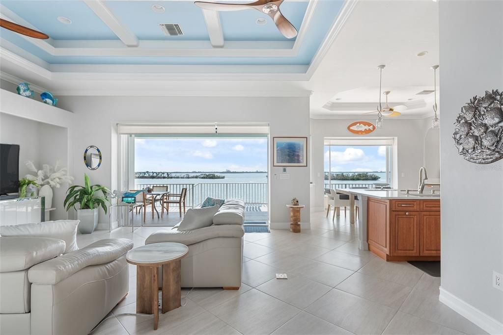 For Sale: $2,850,000 (4 beds, 3 baths, 2737 Square Feet)